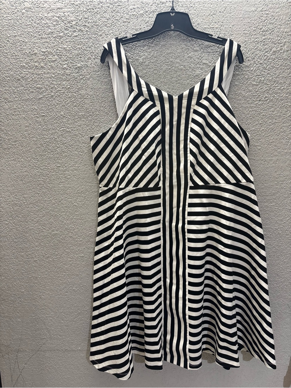 torrid Black & White Striped Fit-and-Flare Midi Dress - Picture 2 of 8